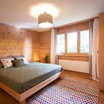 Ambassadeur 12 By Interhome شقة *