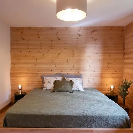 Ambassadeur 12 By Interhome *